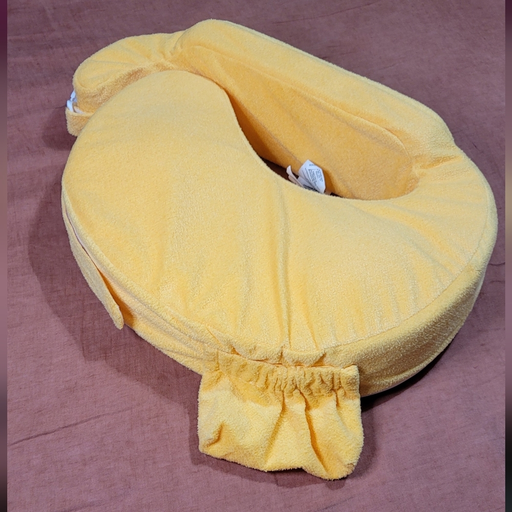 Deluxe Nursing Pillow